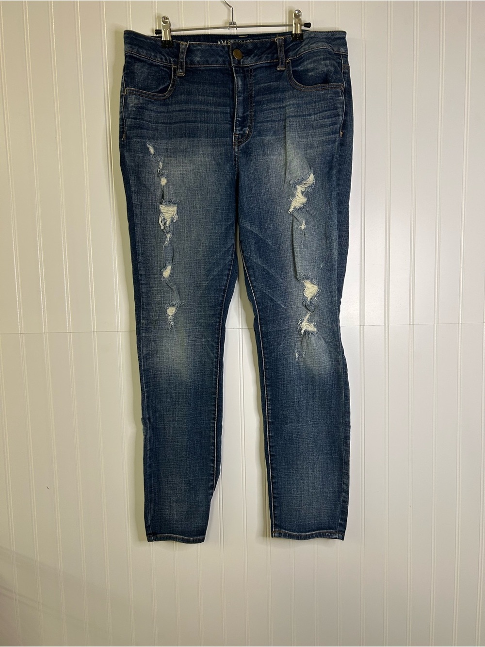 American Eagle Distressed Super Stretch Hi-Rise Jeggings Size 14
